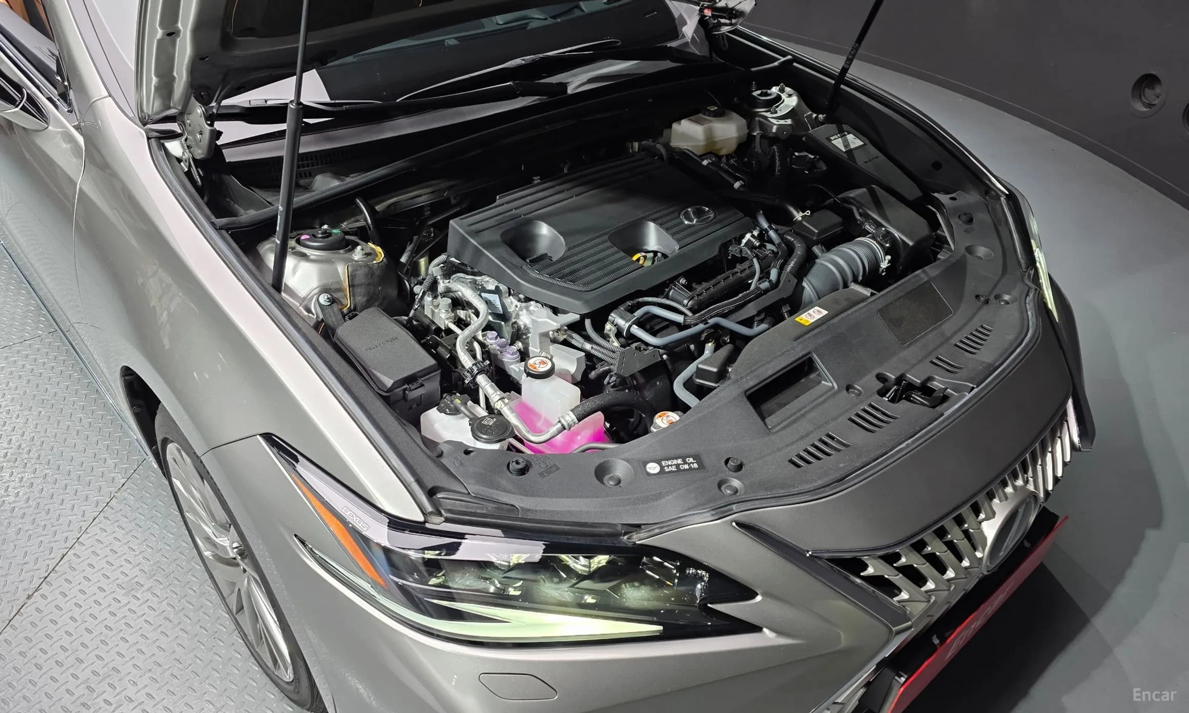 ES300h 7th Generation