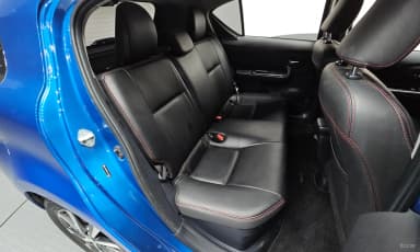 Prius C