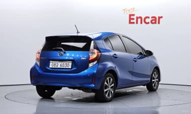 Prius C