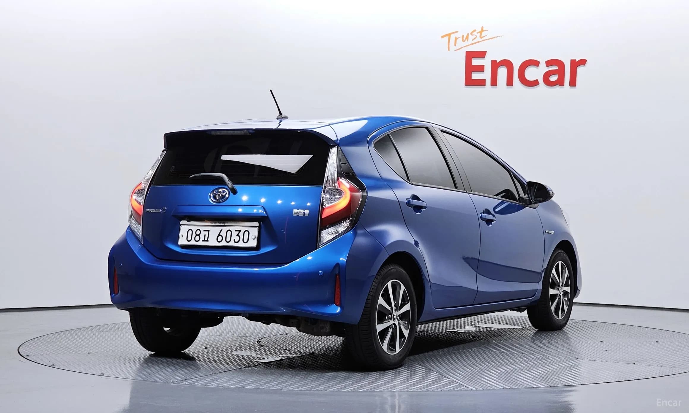 Prius C