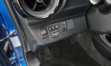 Prius C