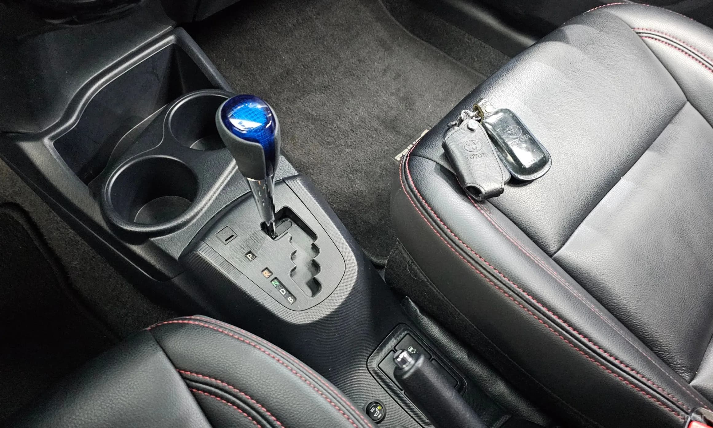 Prius C