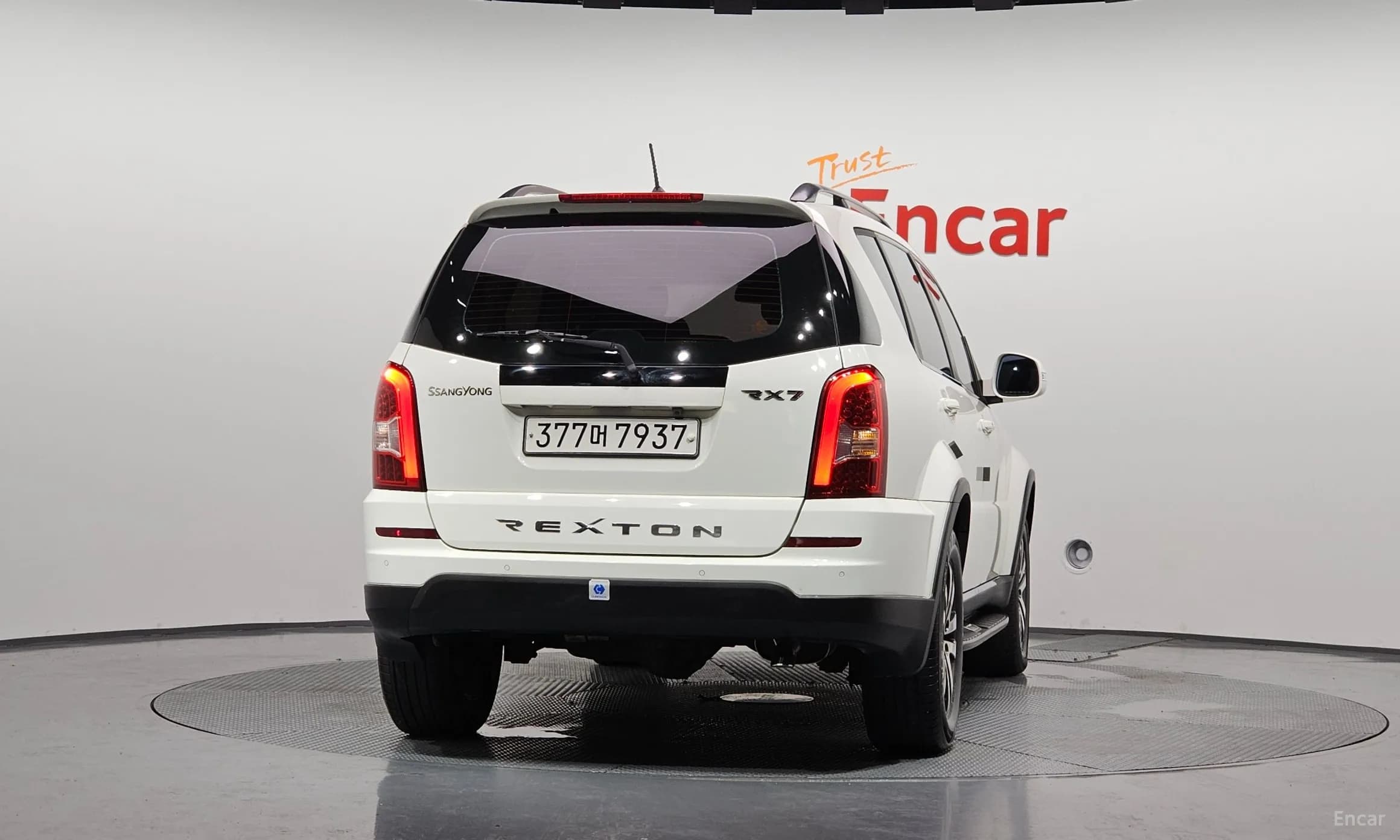 Rexton W