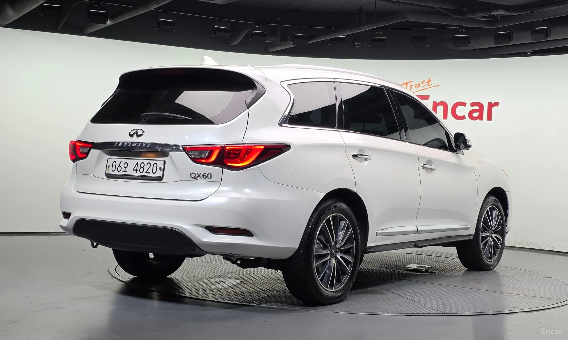 QX60