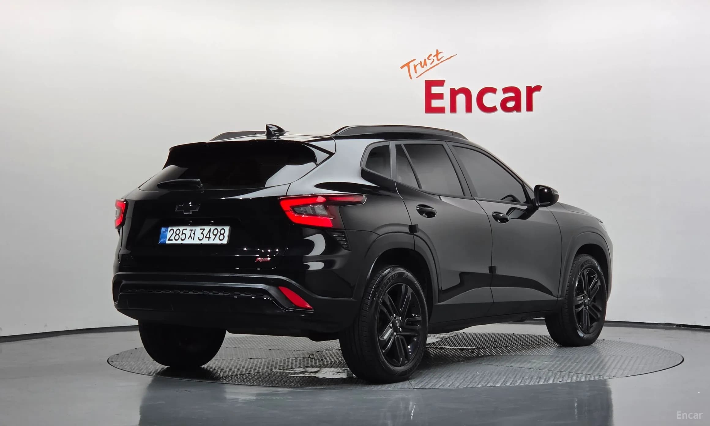 Trax Crossover
