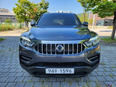 Rexton Sports Khan