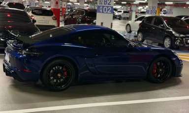 718 Cayman