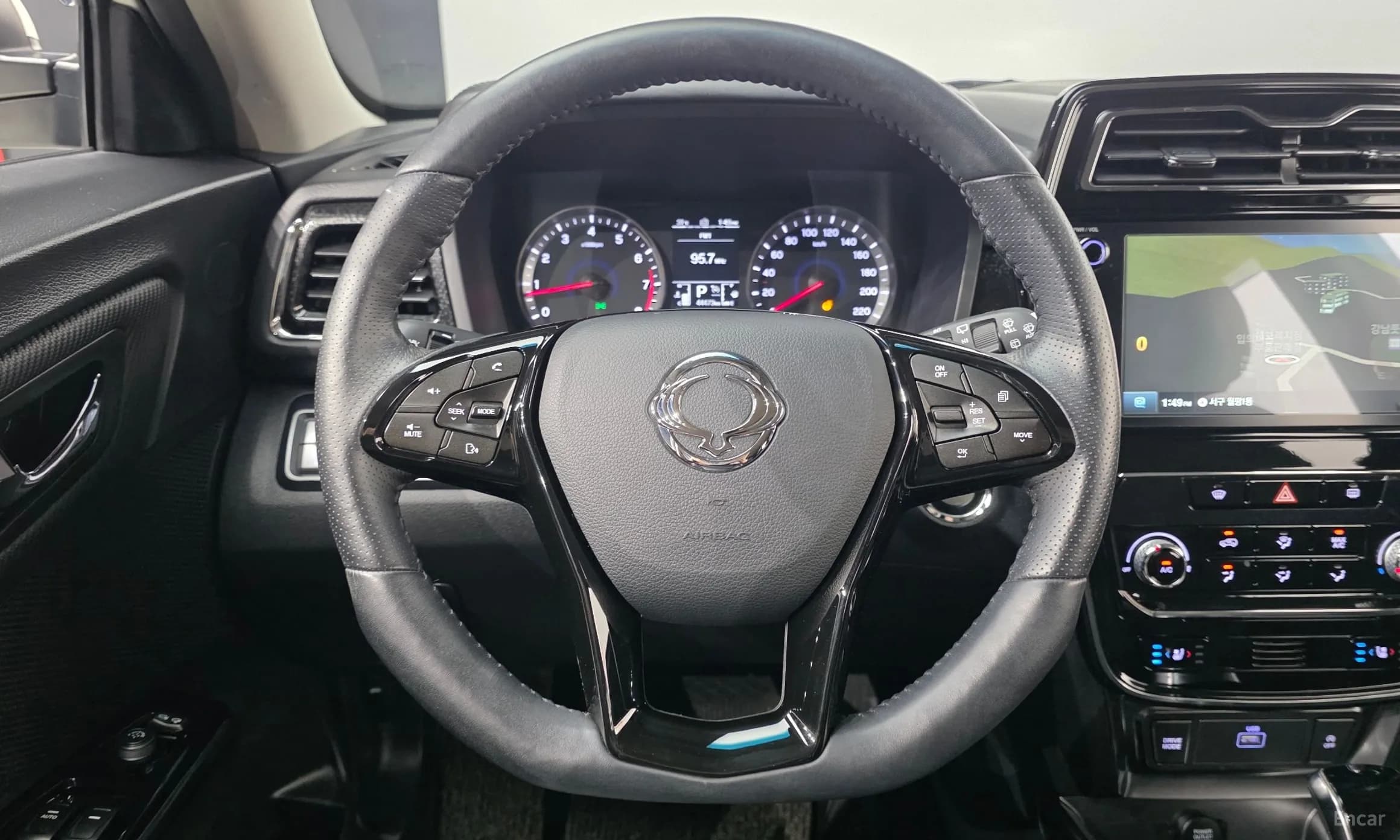 Berry New Tivoli