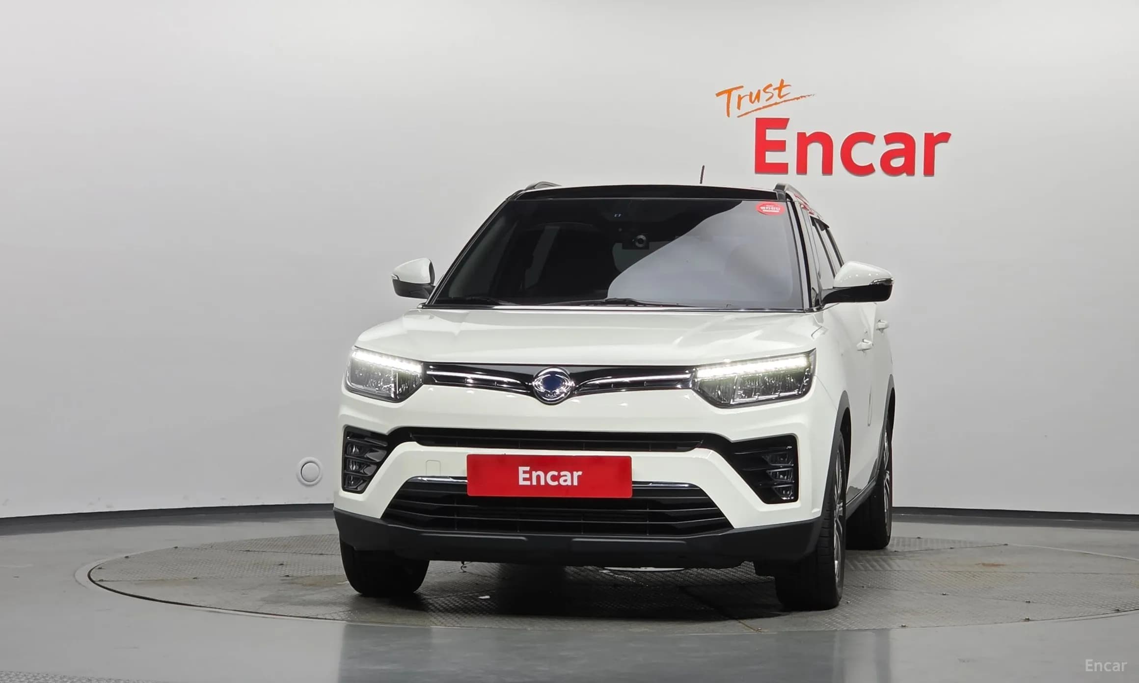 Berry New Tivoli