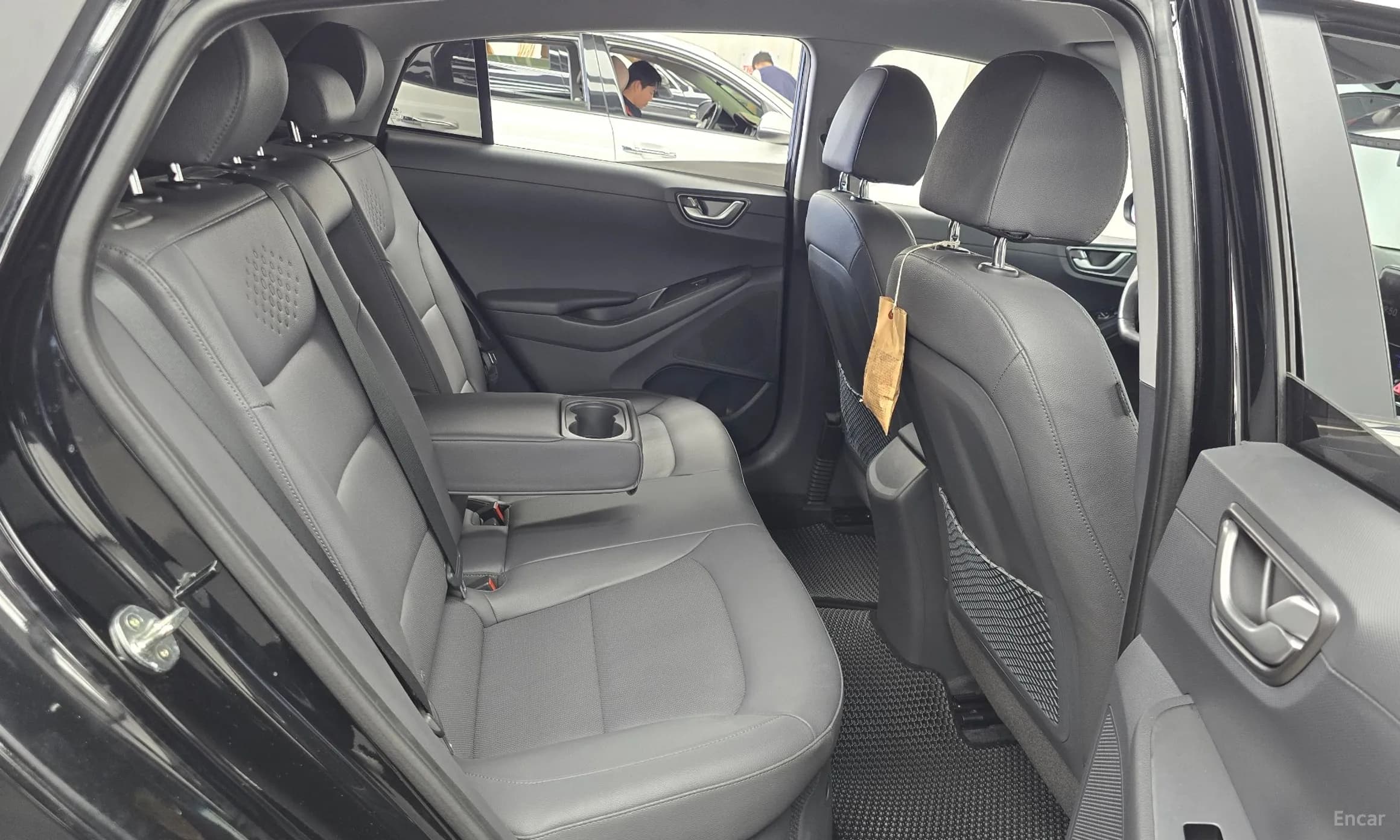 Ioniq Hybrid