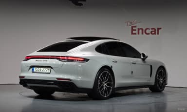 Panamera (971)