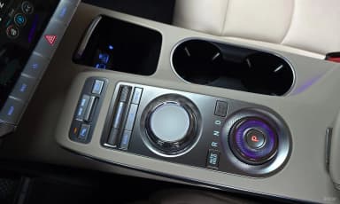 GV70
