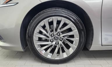 ES300h 7th Generation