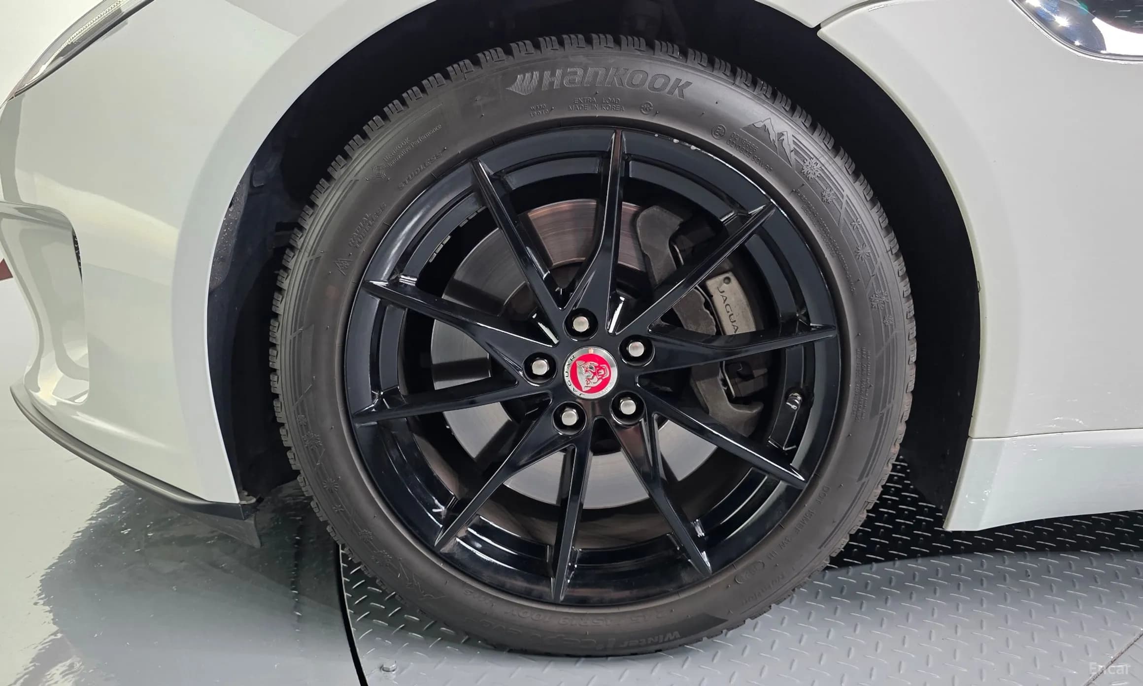 F-TYPE