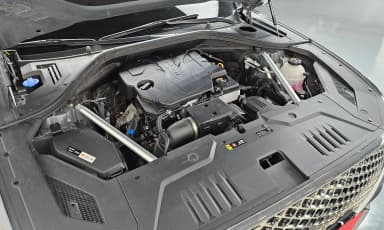 GV70