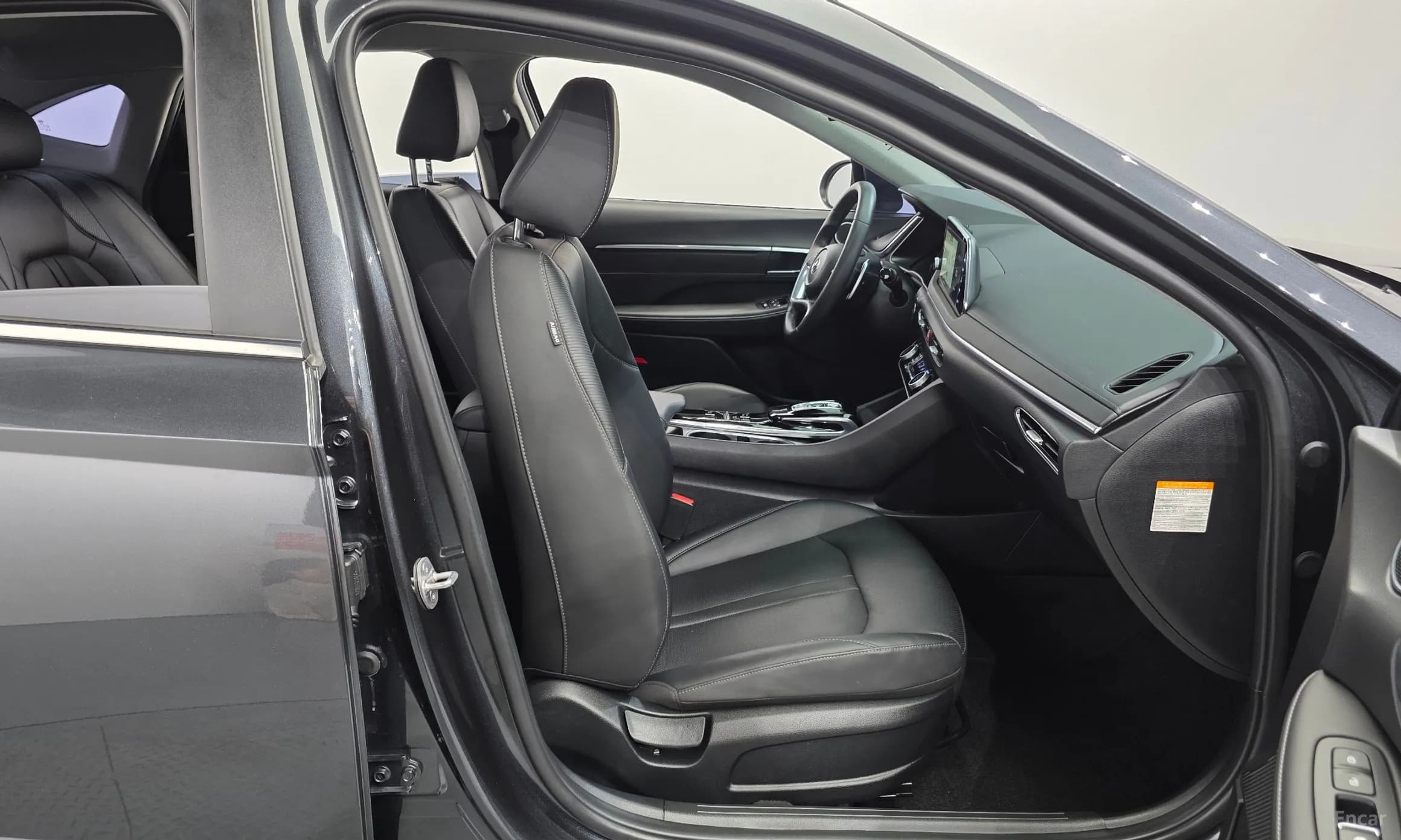 Sonata Hybrid (DN8)
