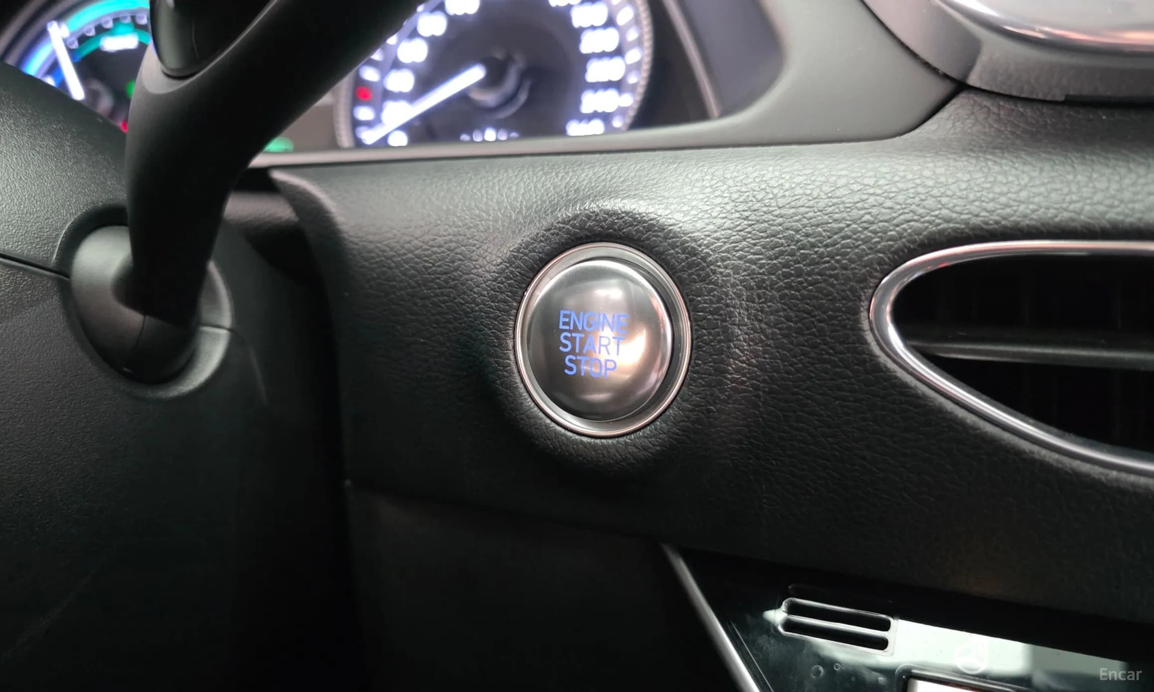Sonata Hybrid (DN8)