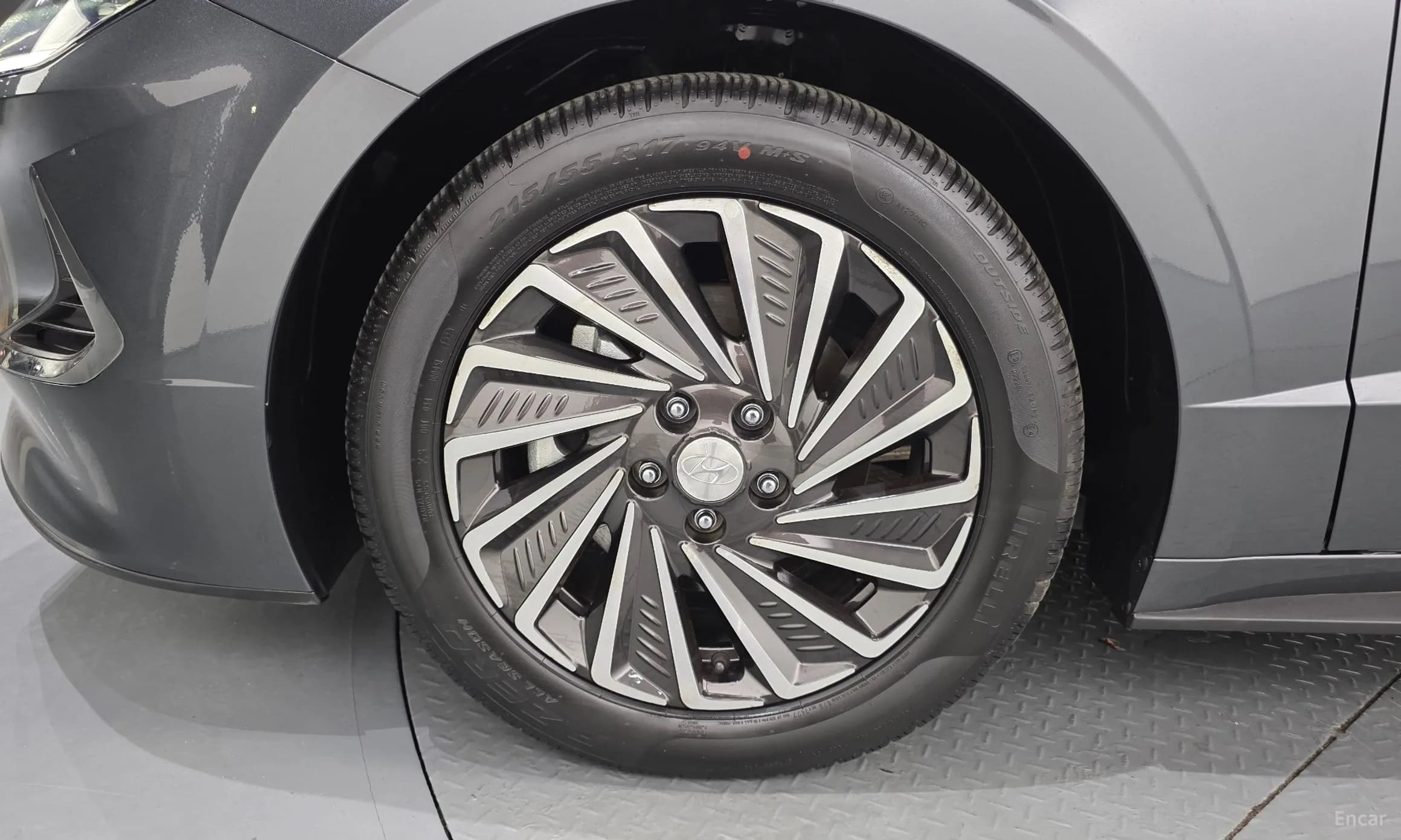 Sonata Hybrid (DN8)