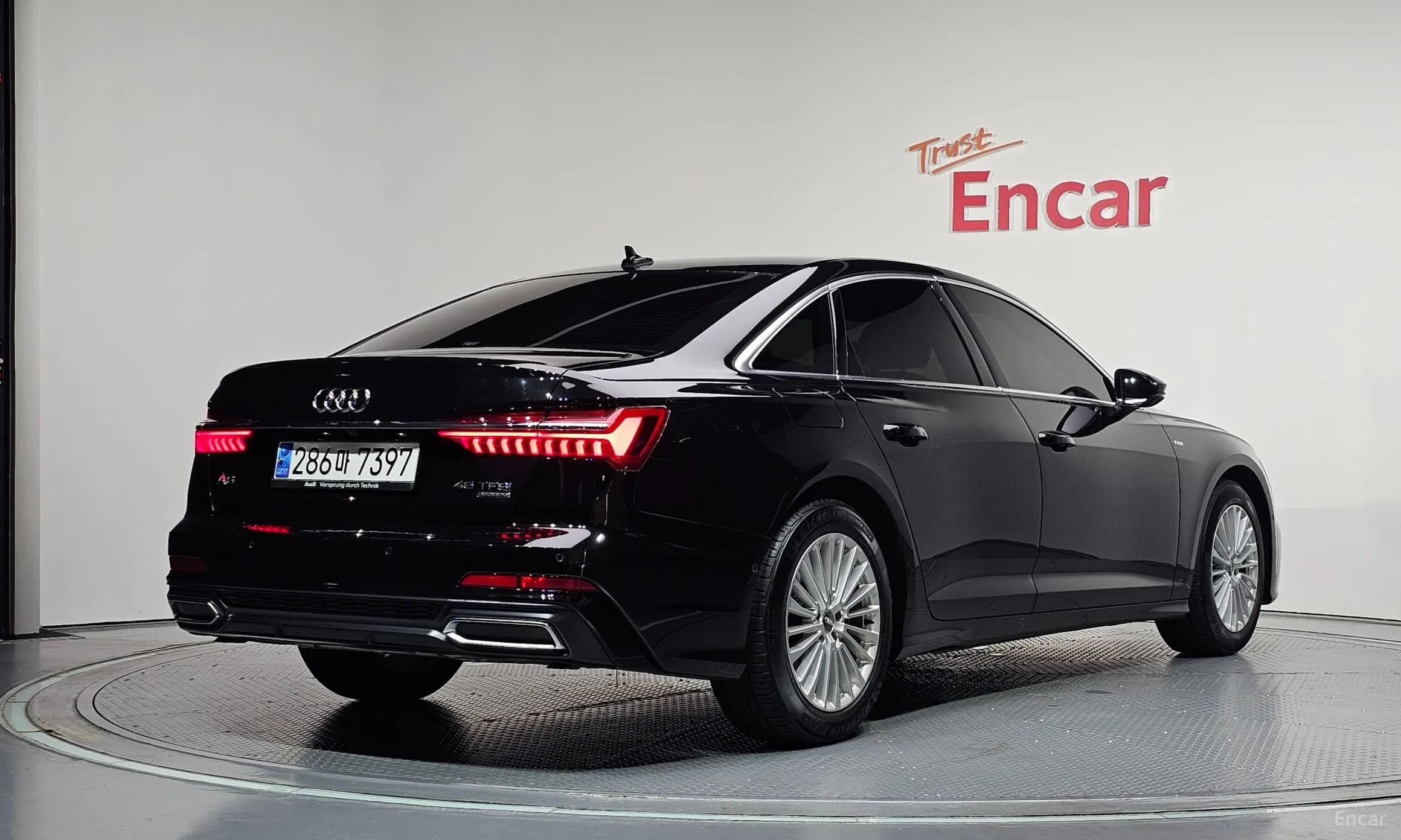 A6 (C8)