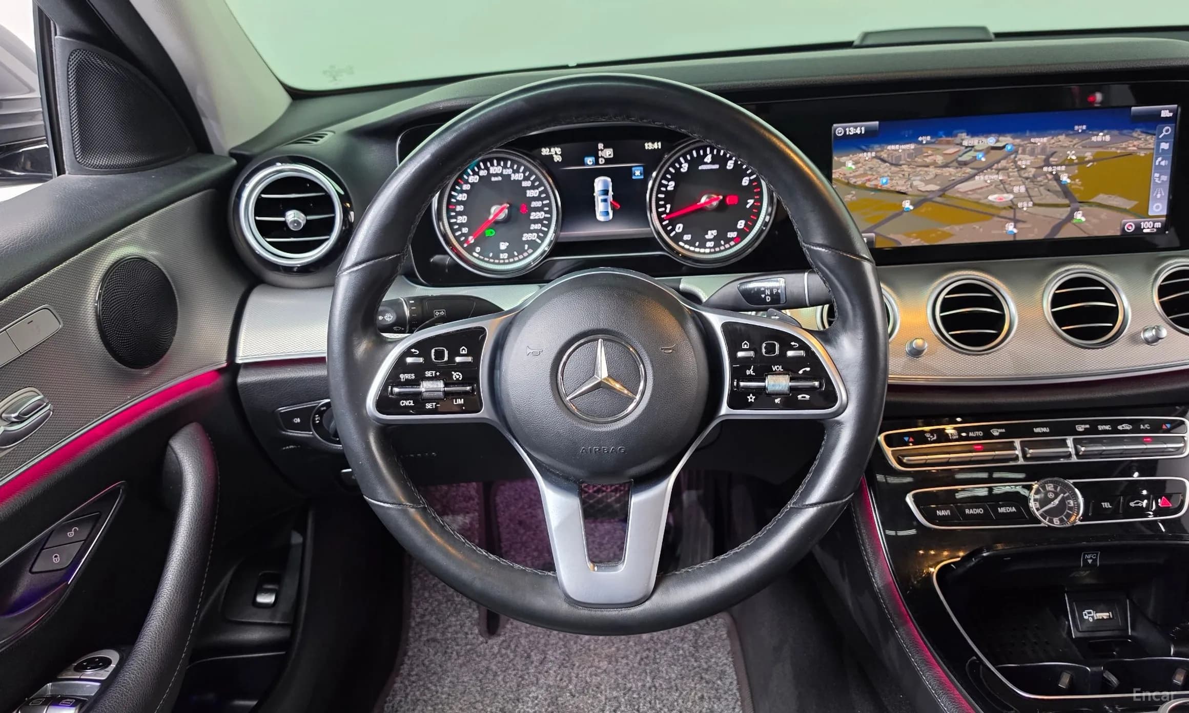 E-Class W213