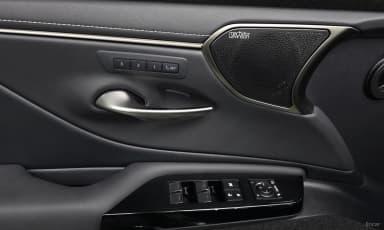 ES300h 7th Generation