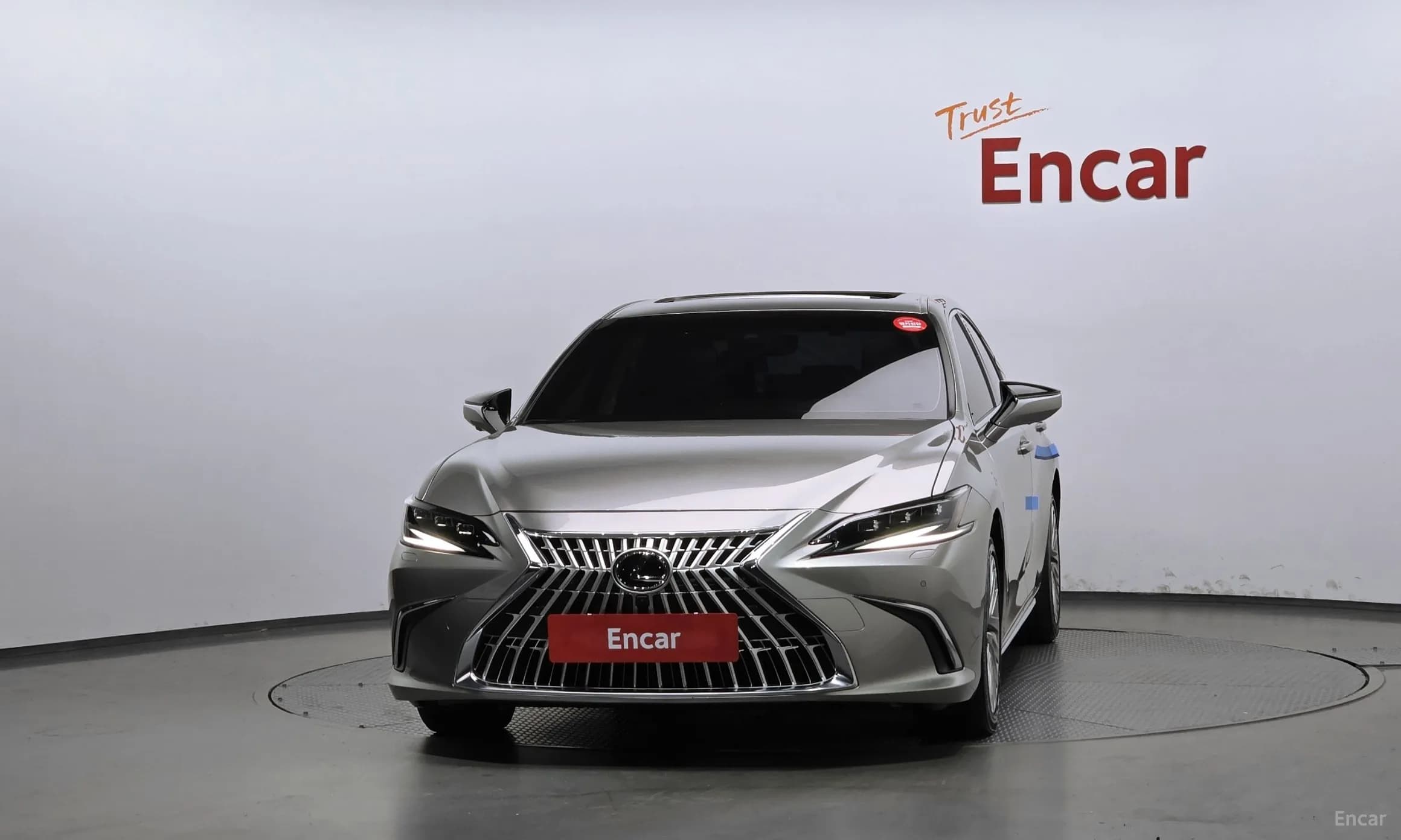 ES300h 7th Generation