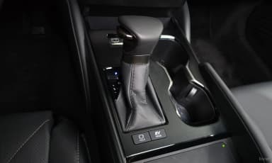 ES300h 7th Generation
