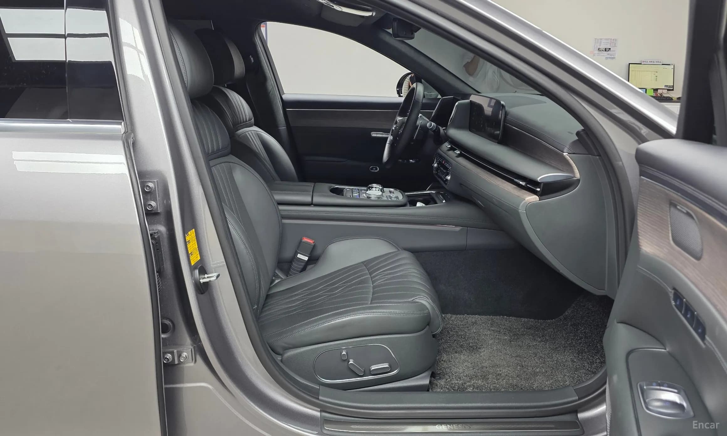 G90 (RS4)