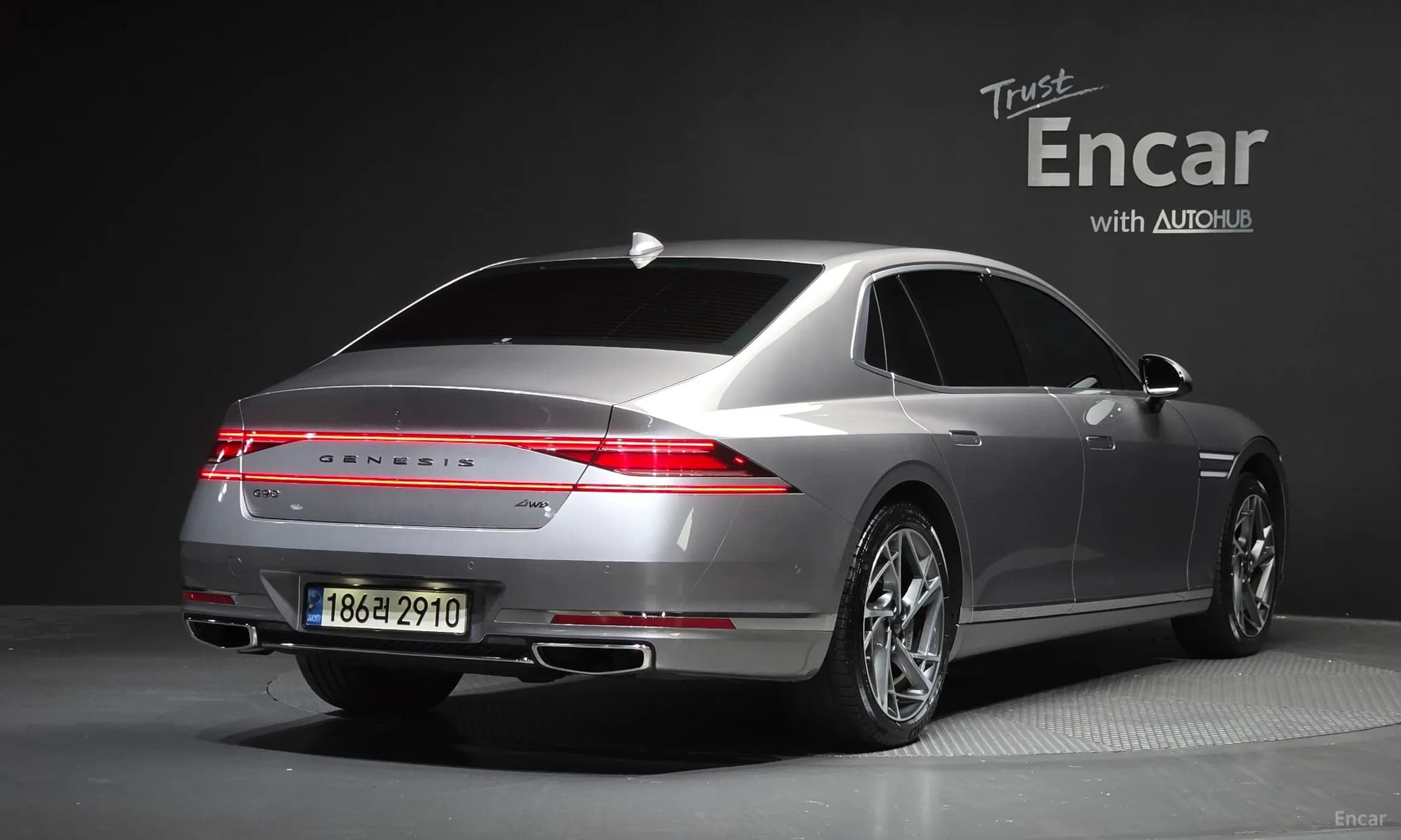 G90 (RS4)