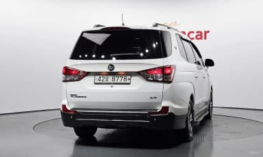 Korando Turismo