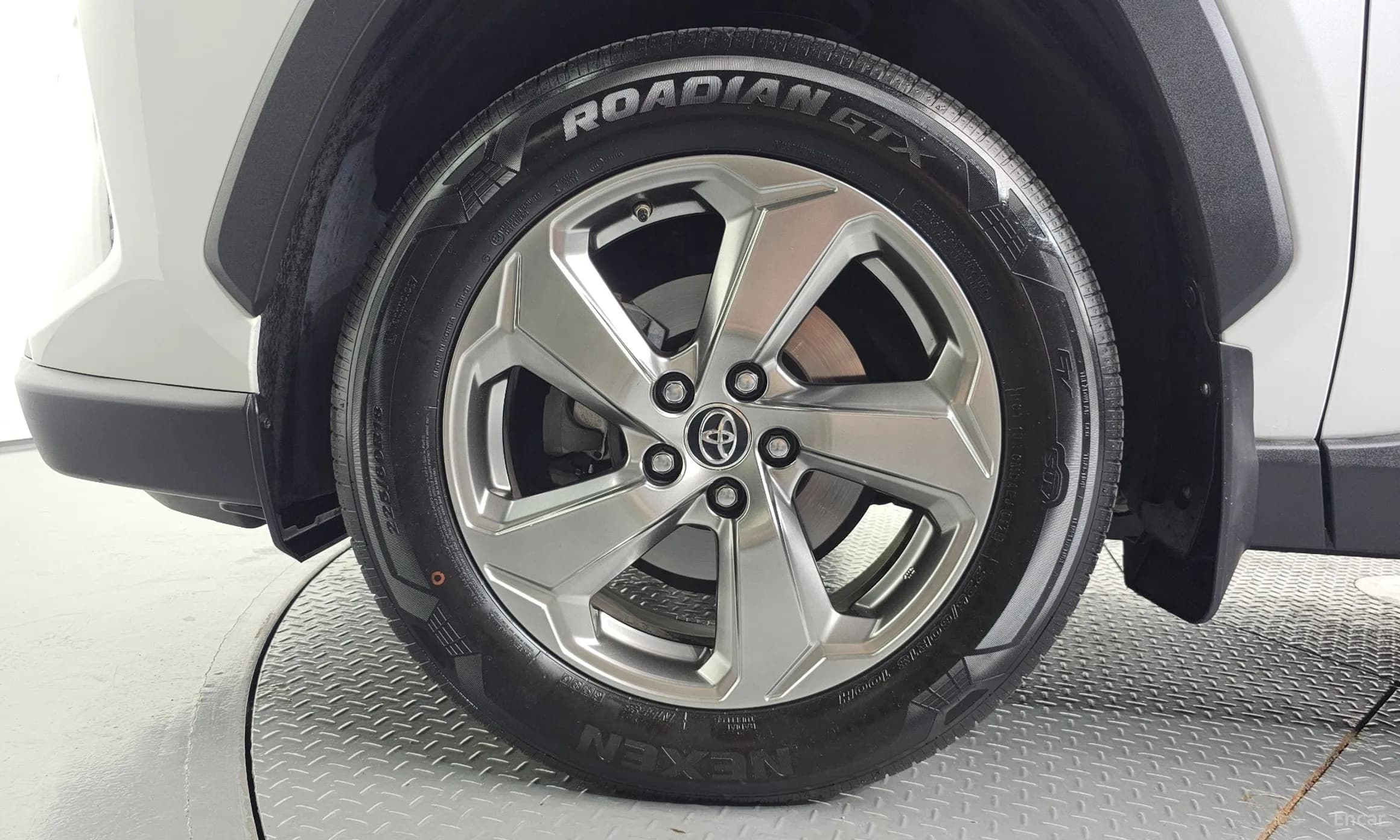 RAV4 5th Generation