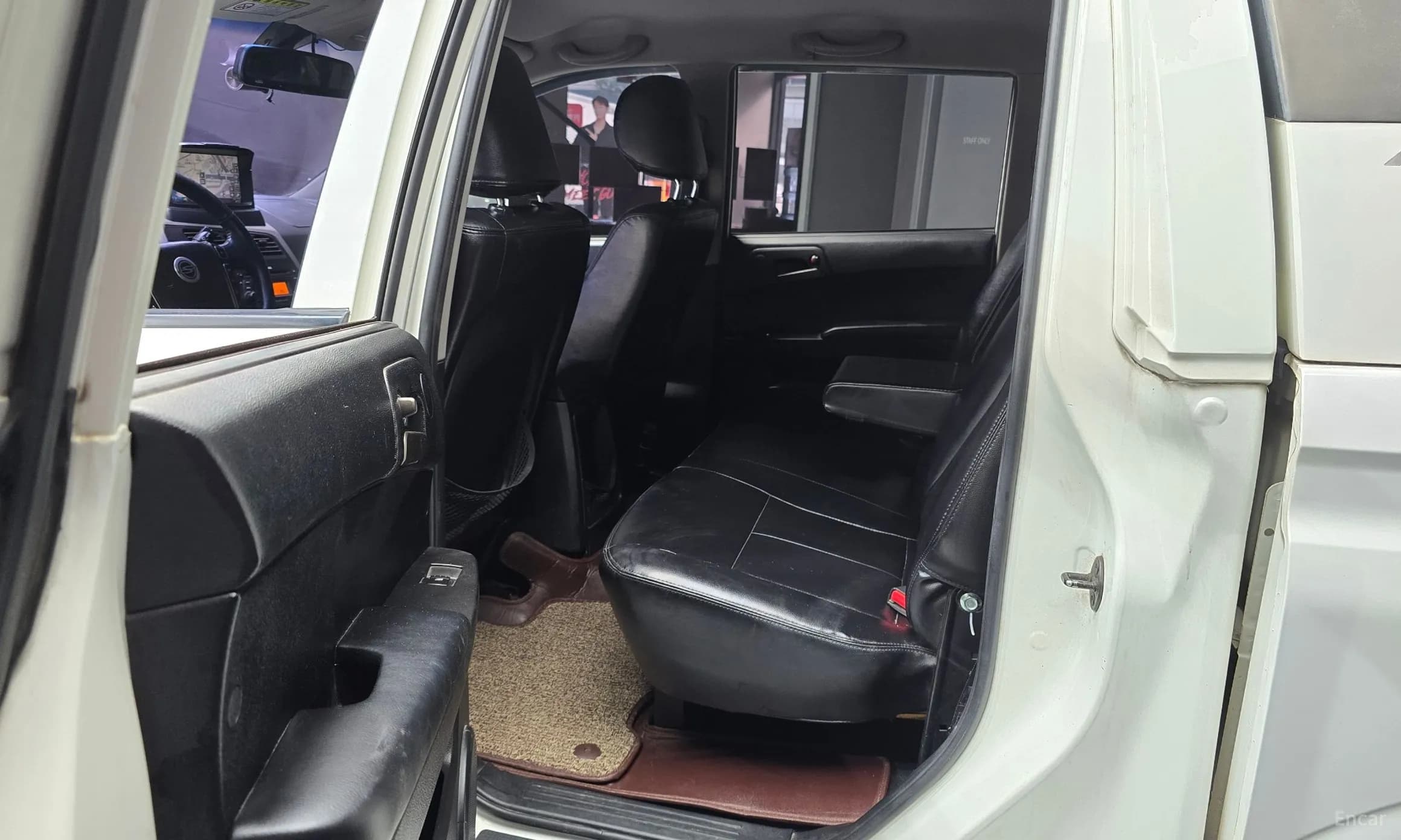 Korando Sports