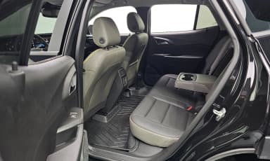 Trax Crossover
