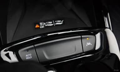 Trax Crossover