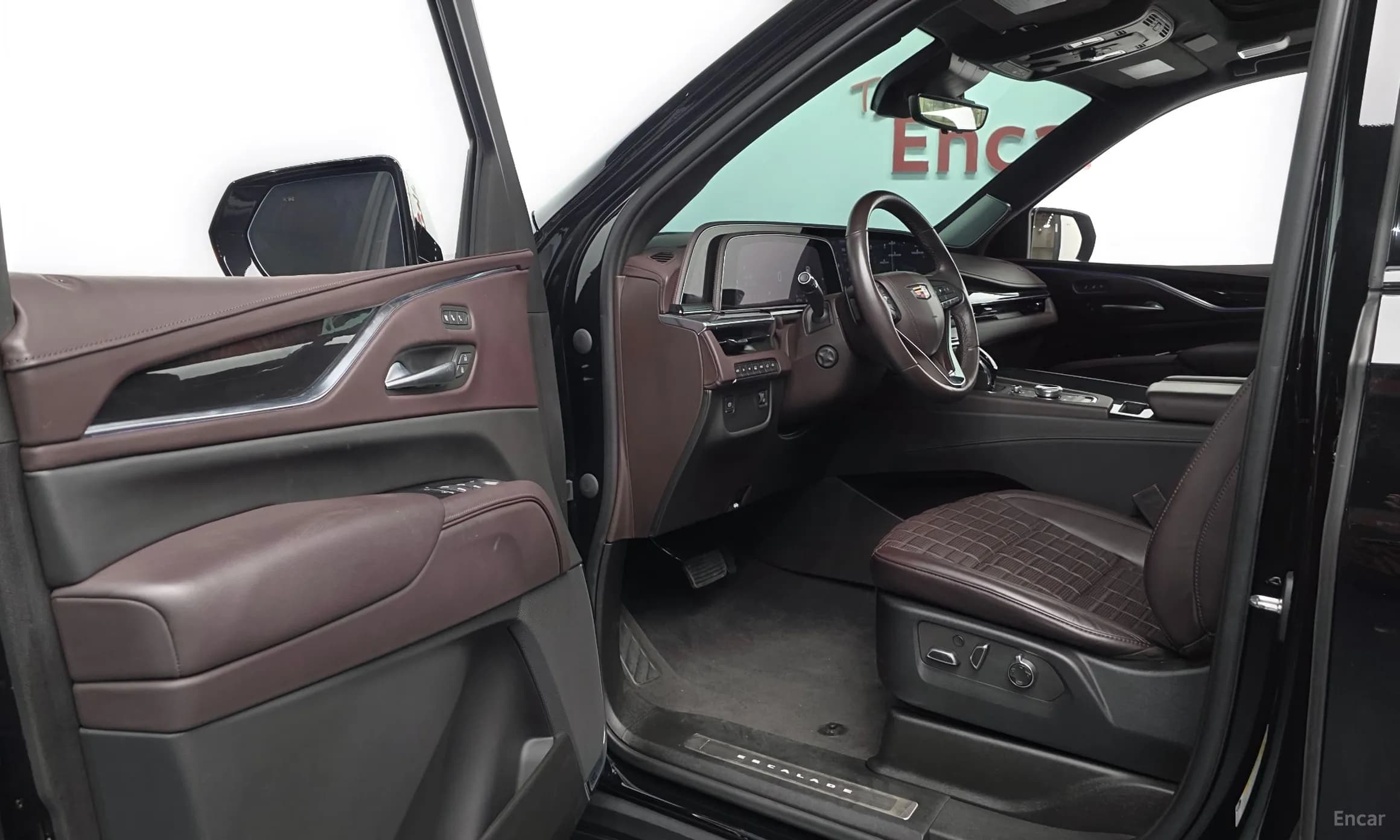 Escalade 5th Generation