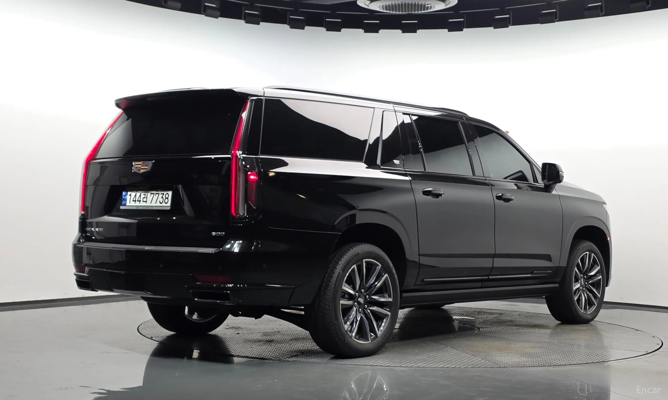 Escalade 5th Generation