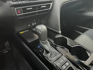 Camry (XV80)