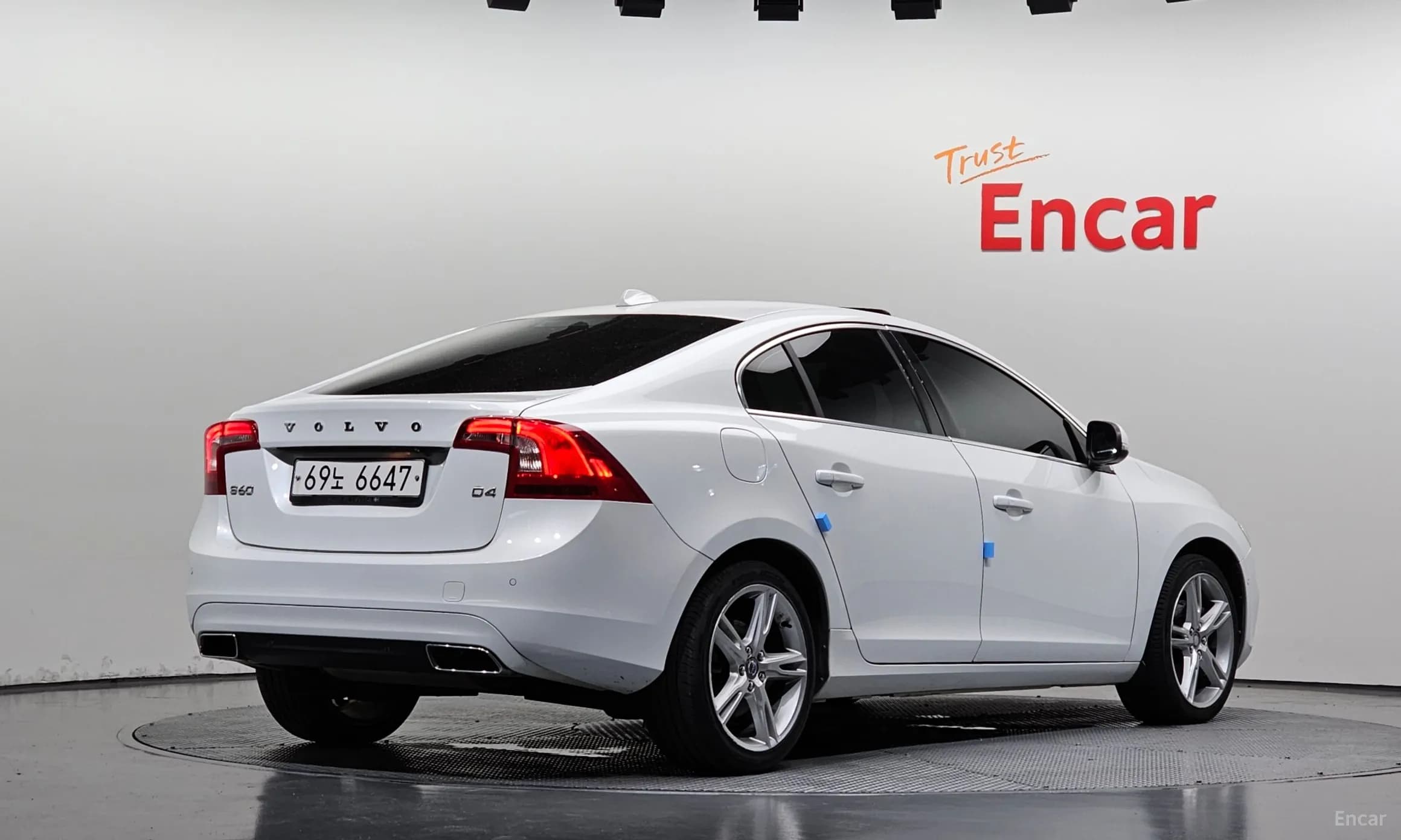 S60