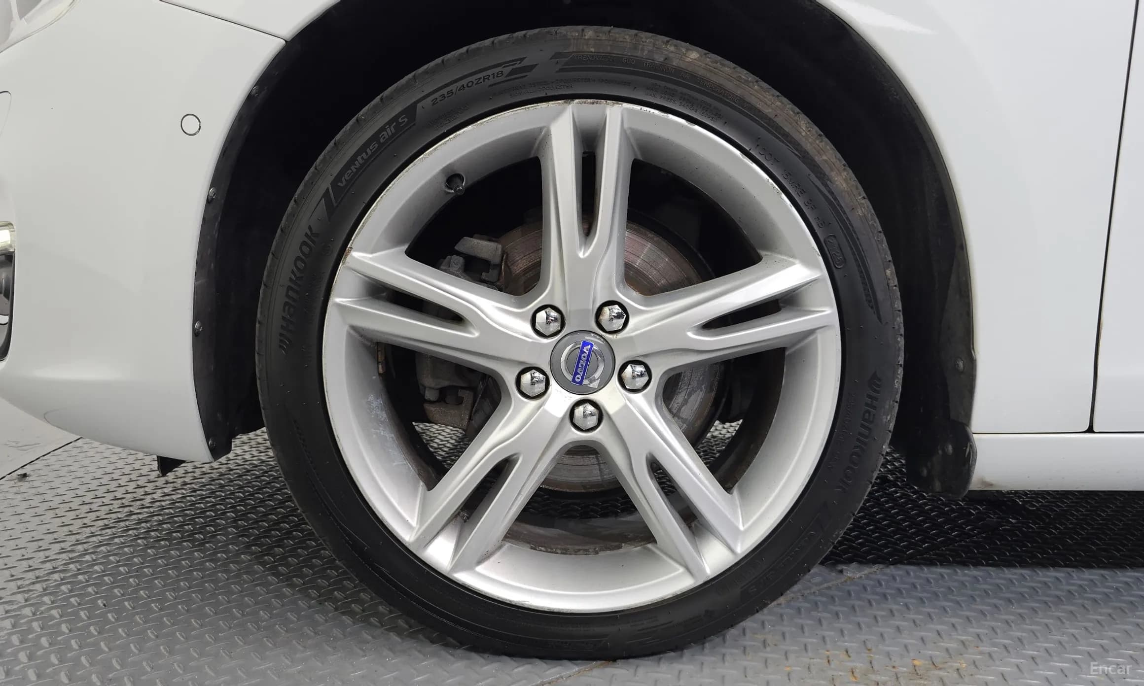 S60