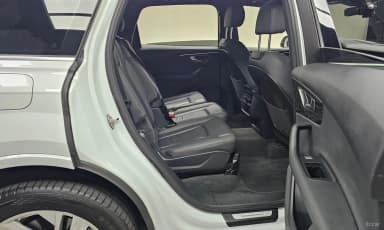 Q7 (4M)