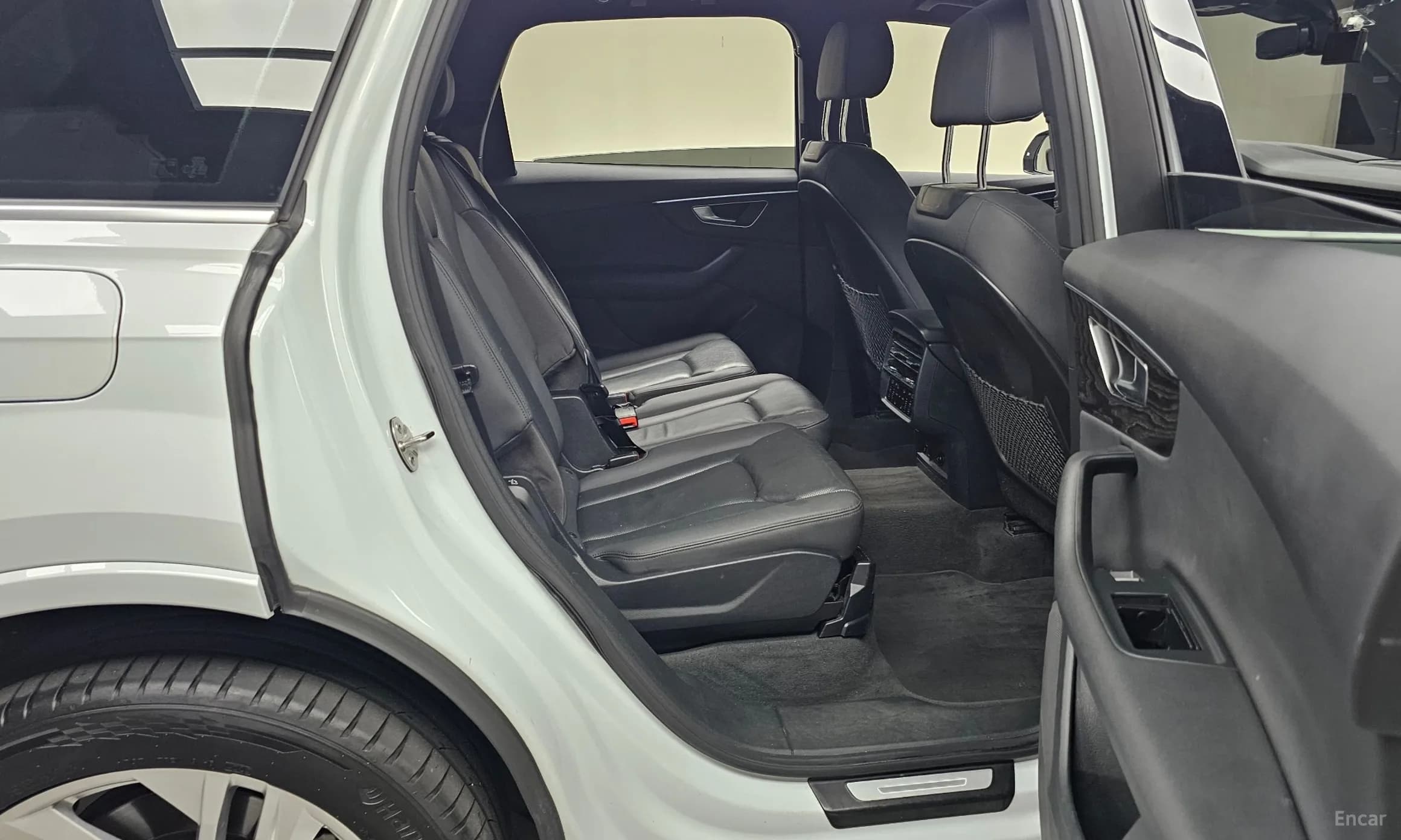 Q7 (4M)