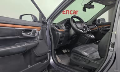 CR-V 5th generation