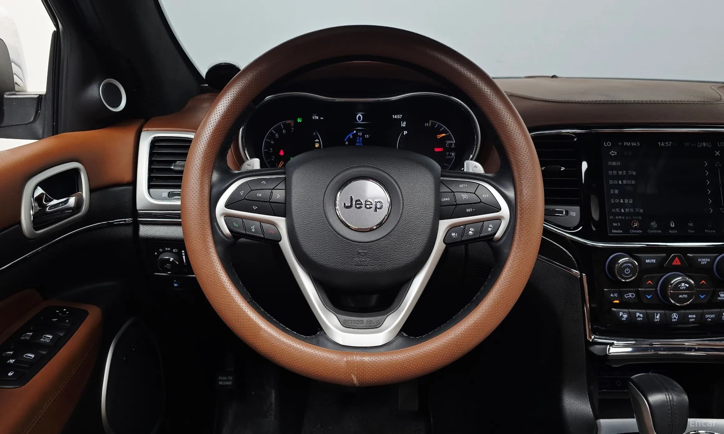 Grand Cherokee