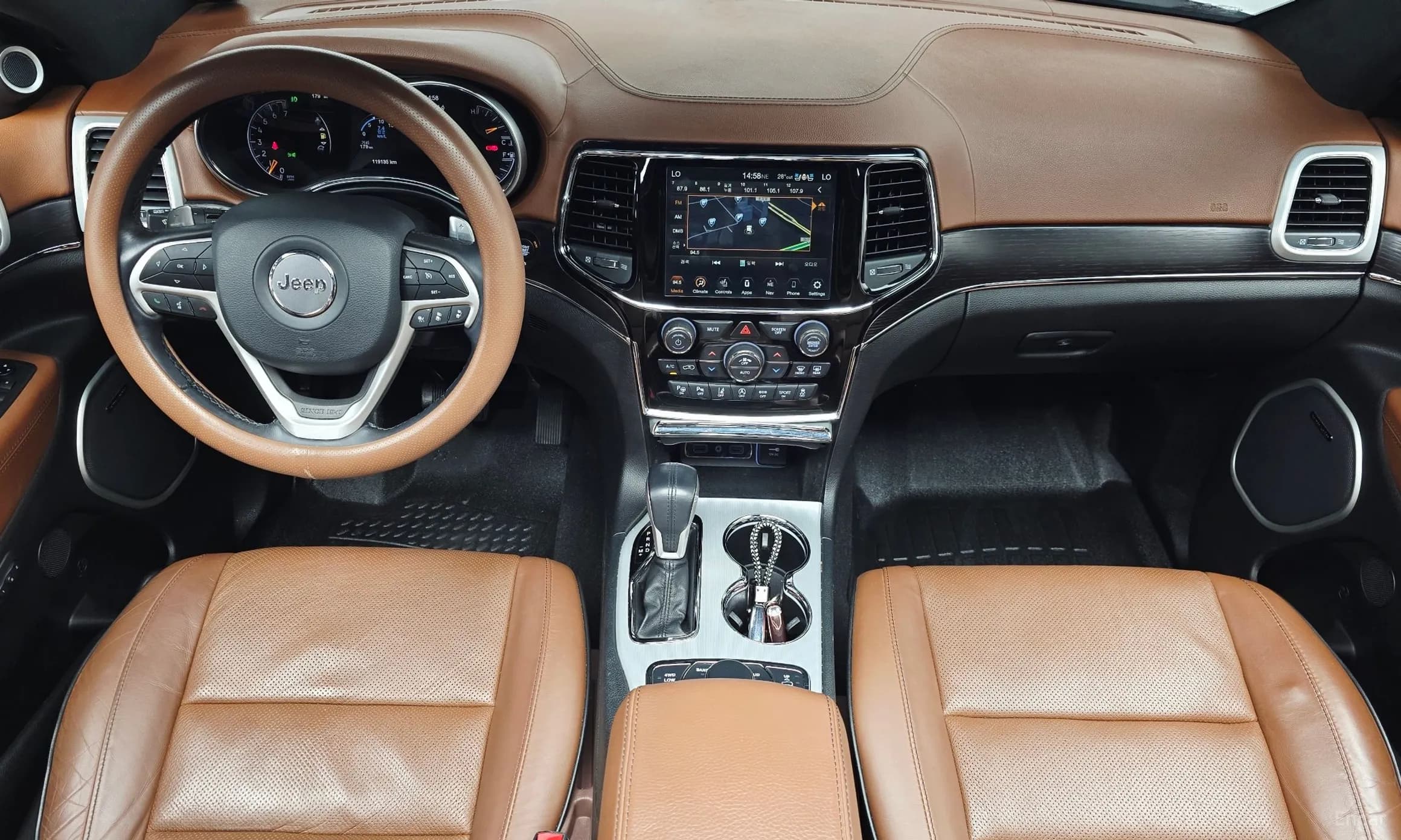 Grand Cherokee