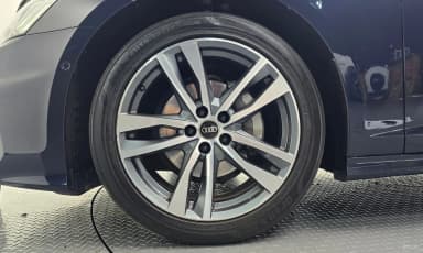 A6 (C8)