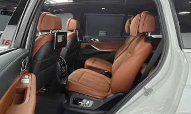 X7 (G07)
