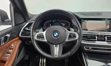 X7 (G07)