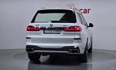 X7 (G07)