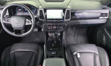 Rexton Sports Khan