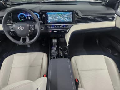 Camry (XV80)